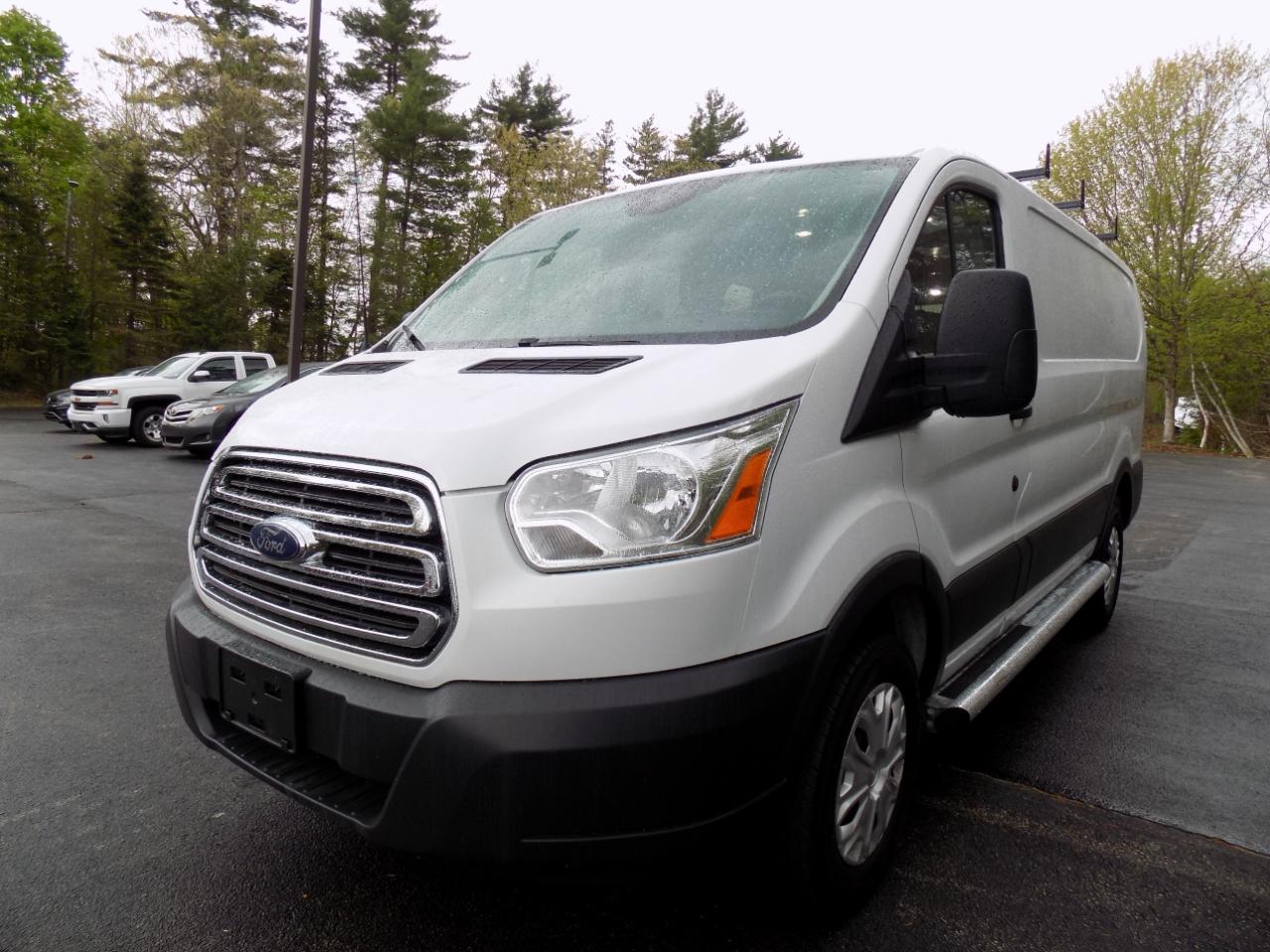Ford Transit 250 Van Low Roof 60/40 Pass.130-in. WB 2017
