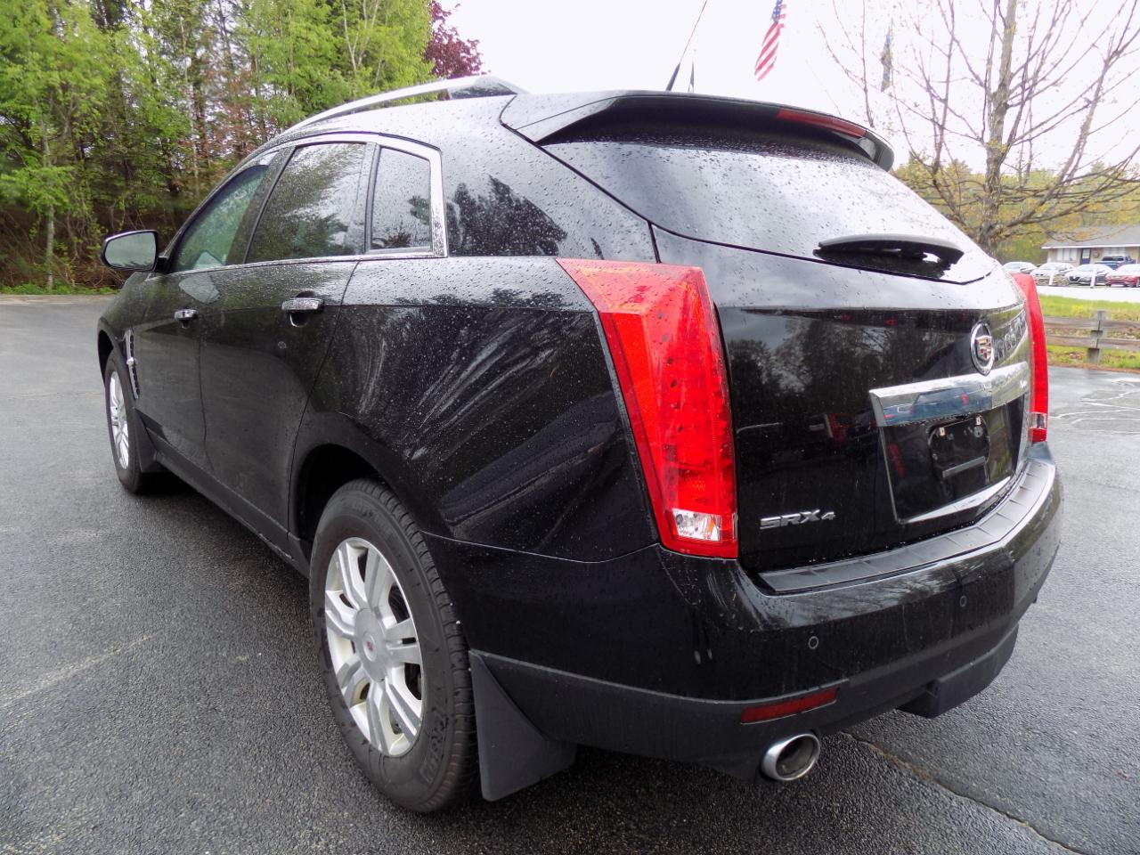 Cadillac SRX Luxury Collection AWD 2011