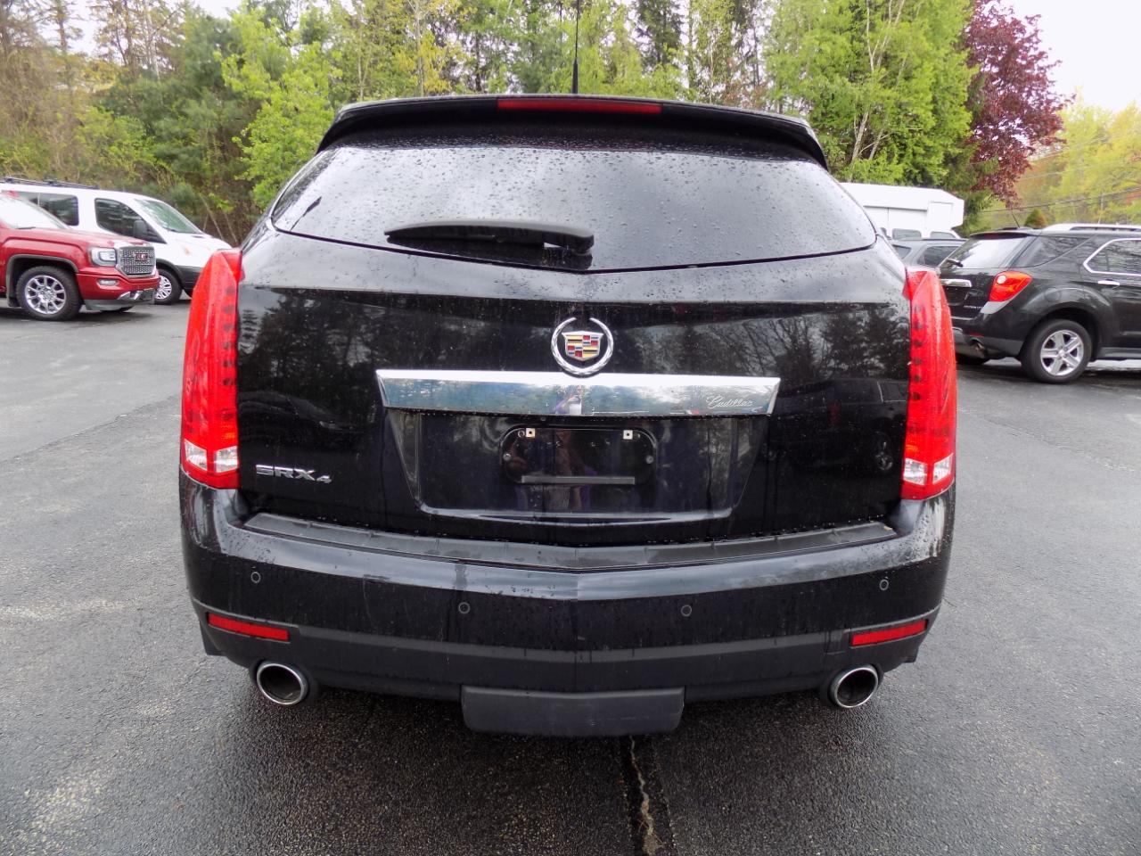 Cadillac SRX Luxury Collection AWD 2011