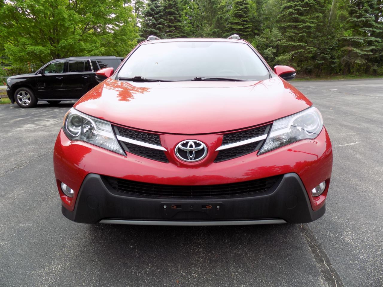 Toyota RAV4 XLE AWD 2013