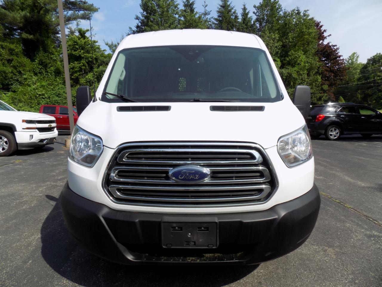 Ford Transit 250 Van Med. Roof w/Sliding Pass. 130-in. WB 2018