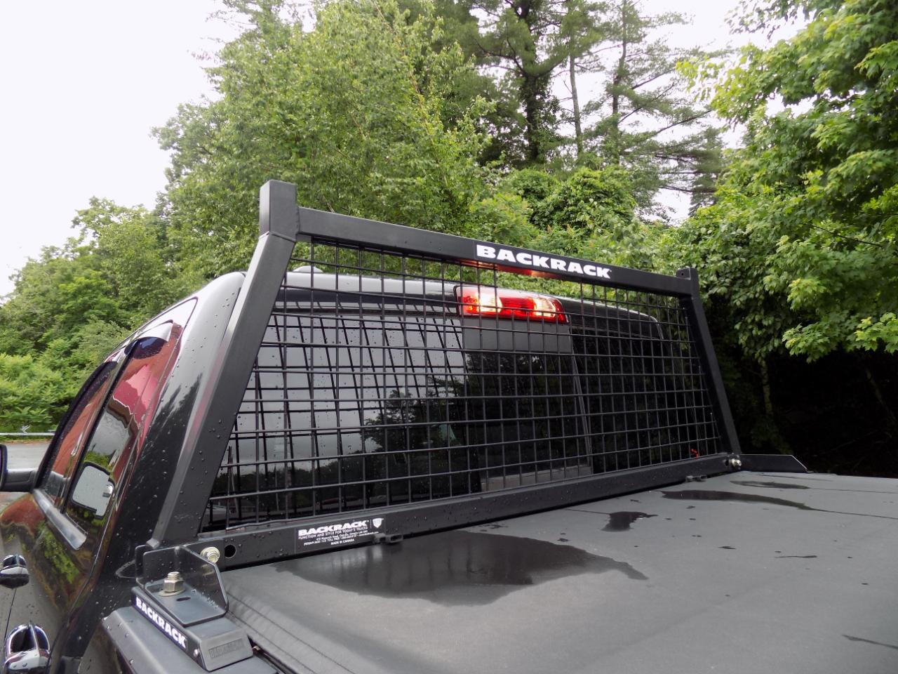RAM 1500 SLT Quad Cab 4WD 2016
