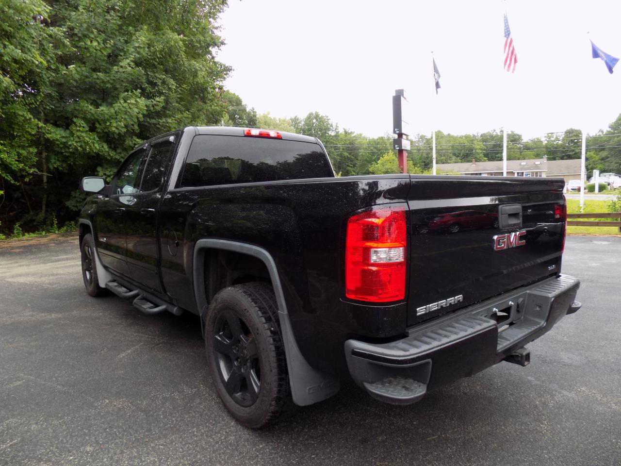GMC Sierra 1500 SLE Double Cab 4WD 2018