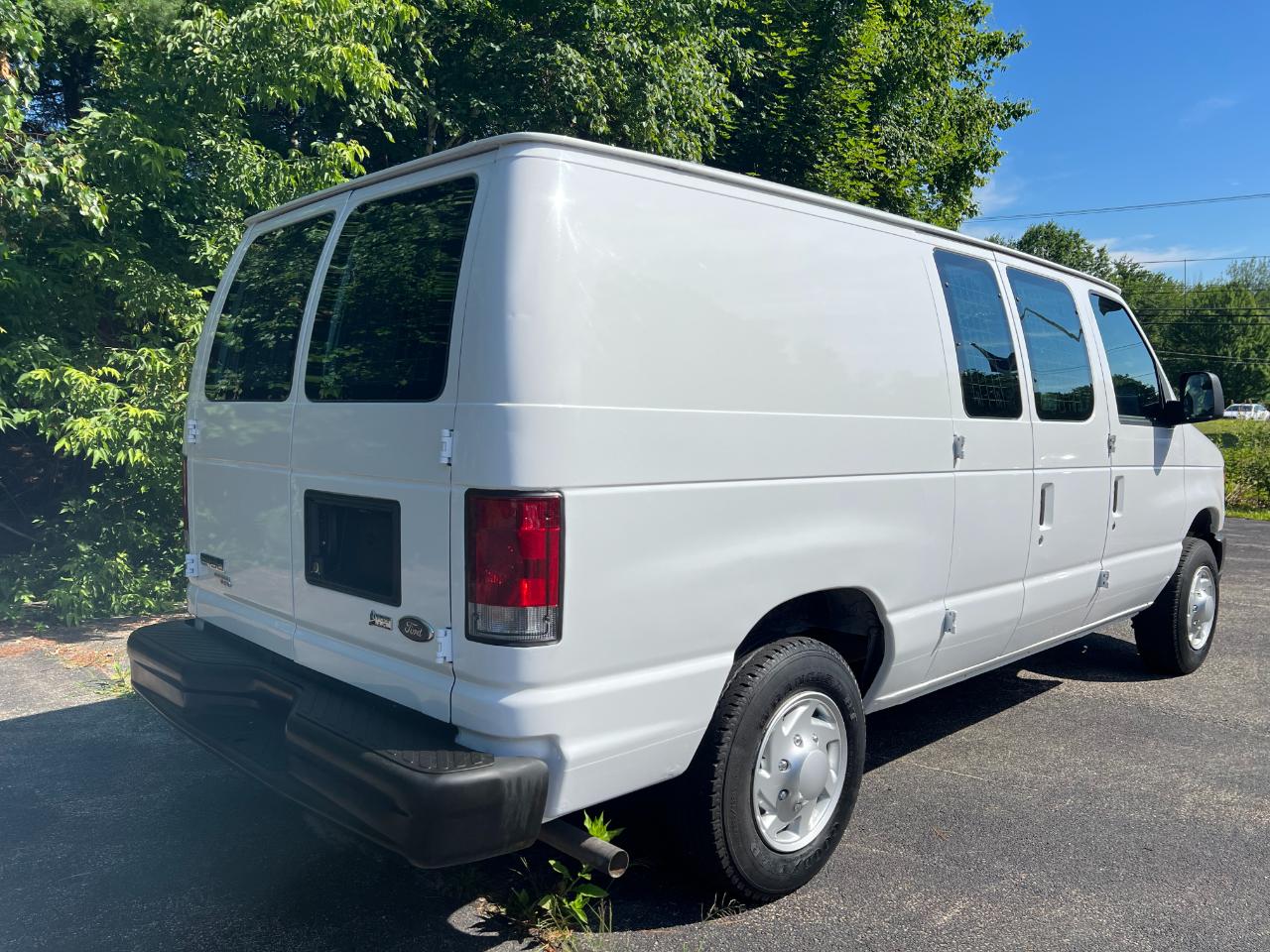 Ford Econoline E-150 2014