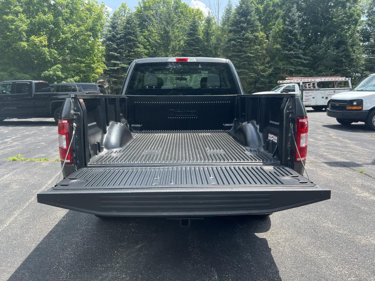 Ford F-150 4WD SuperCab 145" XL 2018