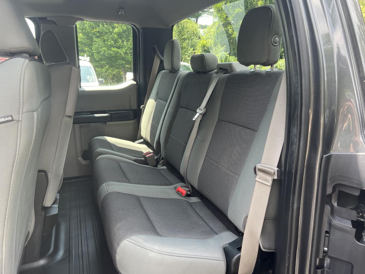 Ford F-150 4WD SuperCab 145" XL 2018
