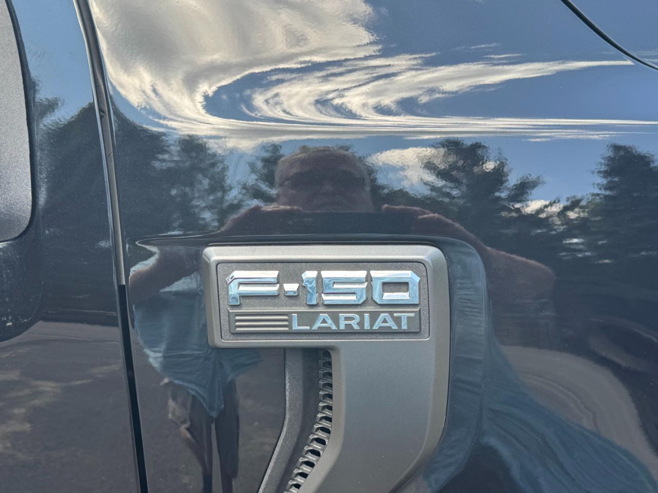 Ford F-150 Lariat SuperCrew 4WD 2021