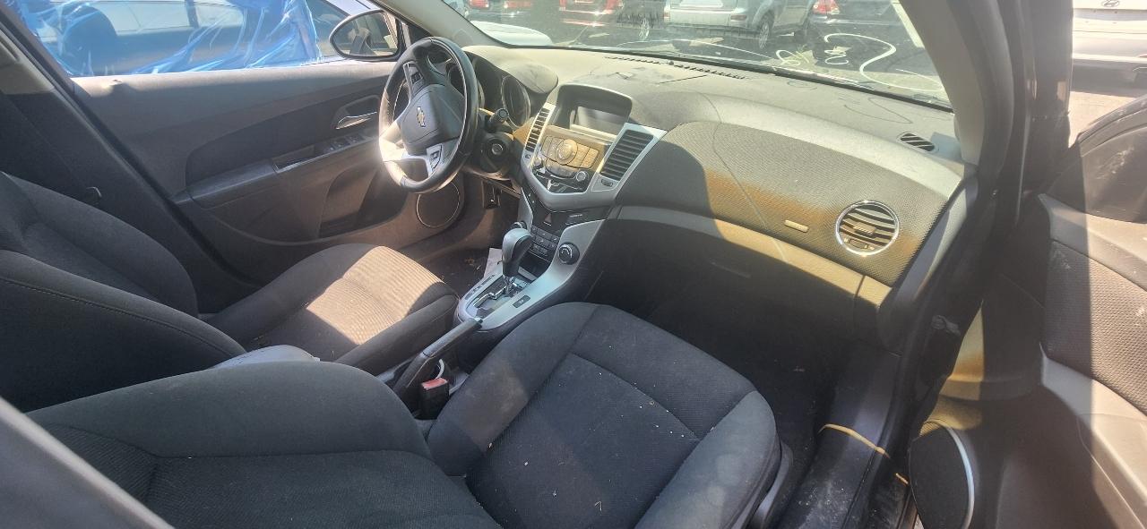 Chevrolet Cruze 1LT 2011