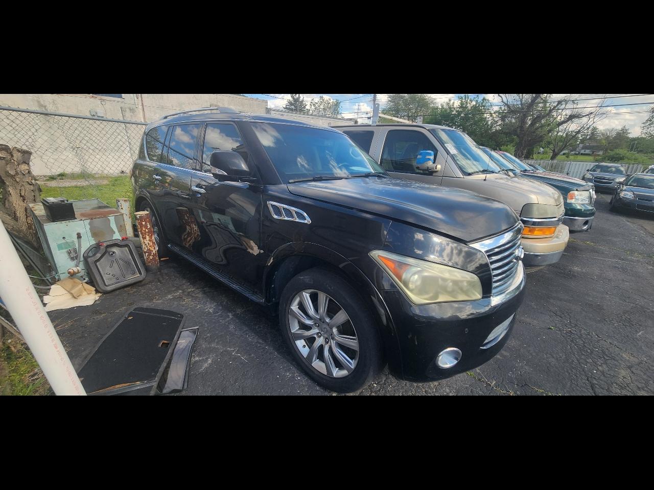 Infiniti QX56 2WD 2012
