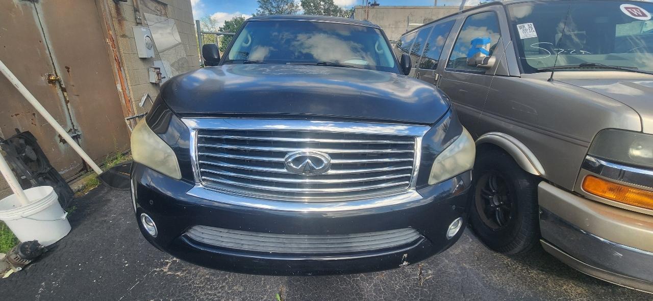 Infiniti QX56 2WD 2012