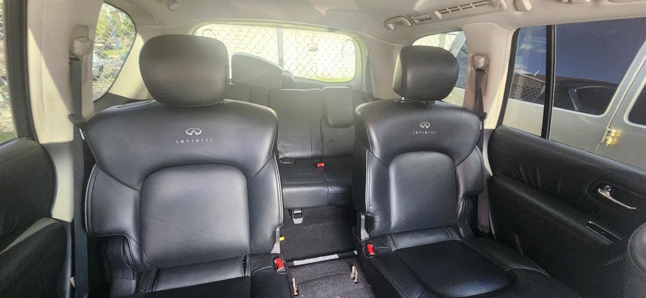 Infiniti QX56 2WD 2012