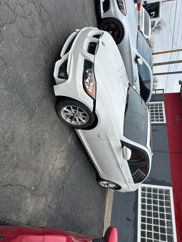 BMW 3-Series 328i xDrive 2010