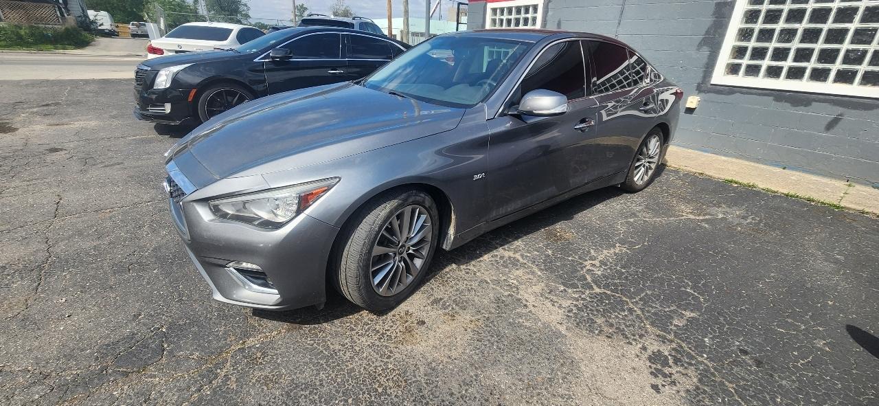 Infiniti Q50 3.0t LUXE AWD 2018