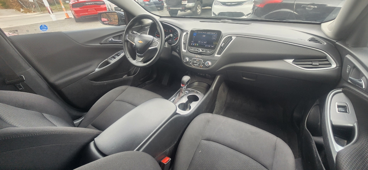 Chevrolet Malibu RS 2025