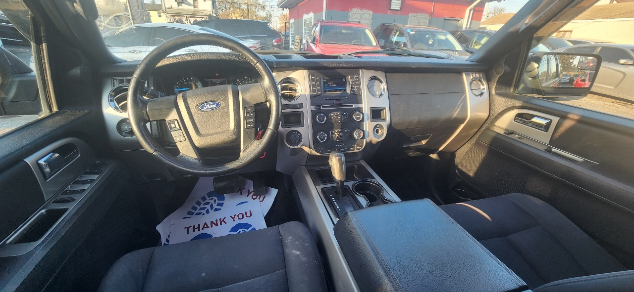 Ford Expedition EL XLT 4WD 2017