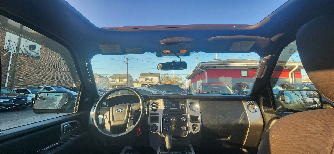 Ford Expedition EL XLT 4WD 2017