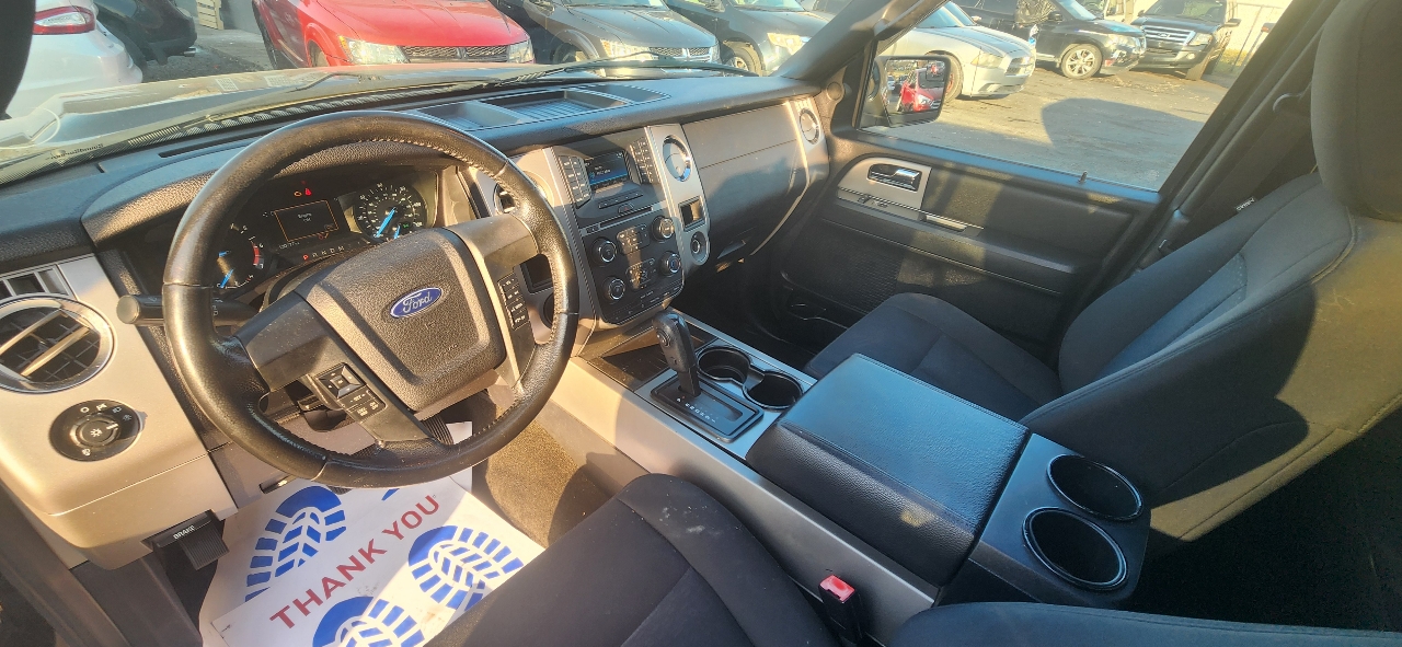 Ford Expedition EL XLT 4WD 2017