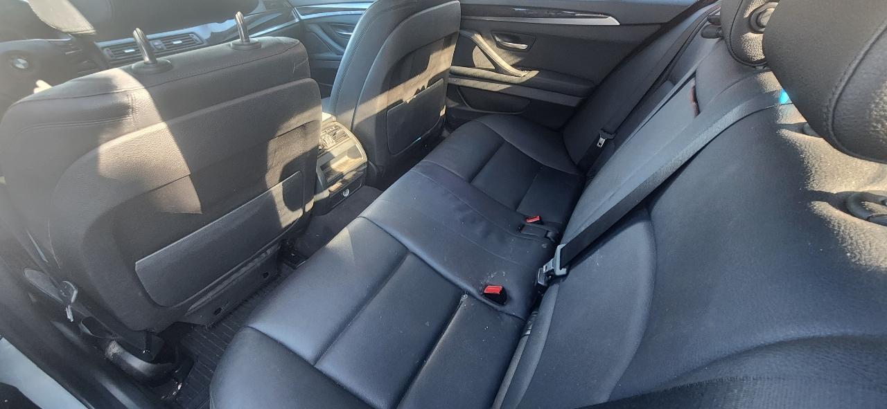 BMW 5-Series 528i xDrive 2014