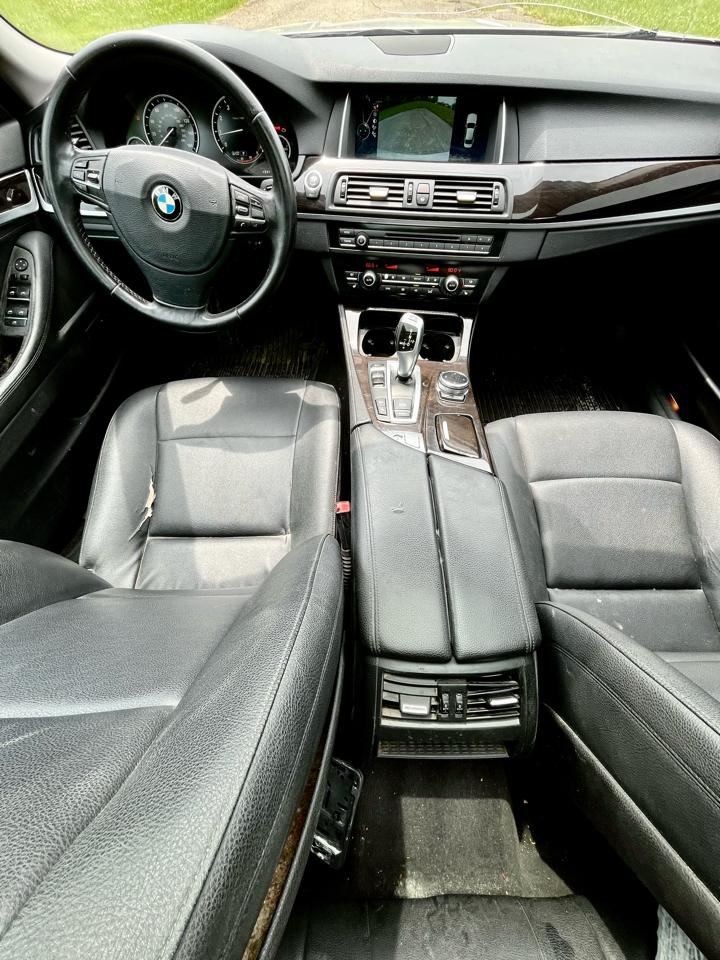 BMW 5-Series 528i xDrive 2014