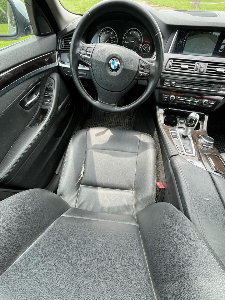 BMW 5-Series 528i xDrive 2014
