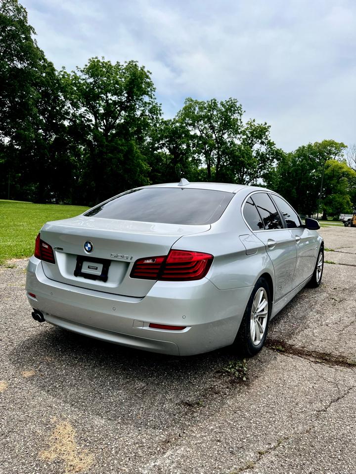 BMW 5-Series 528i xDrive 2014