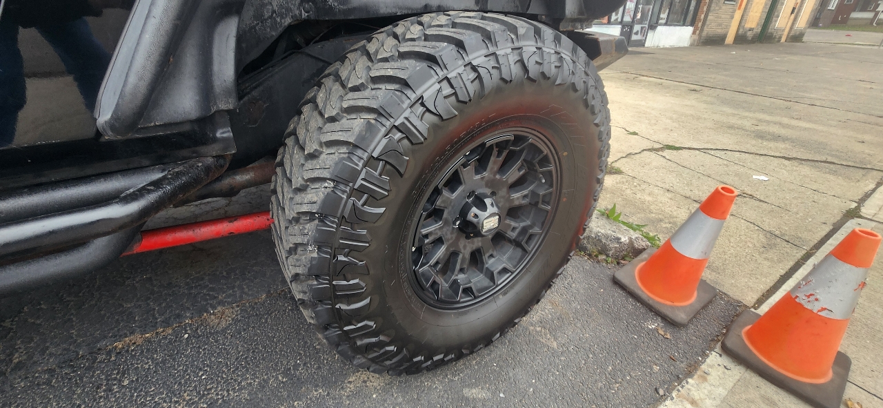 Jeep Wrangler Sport 4WD 2013