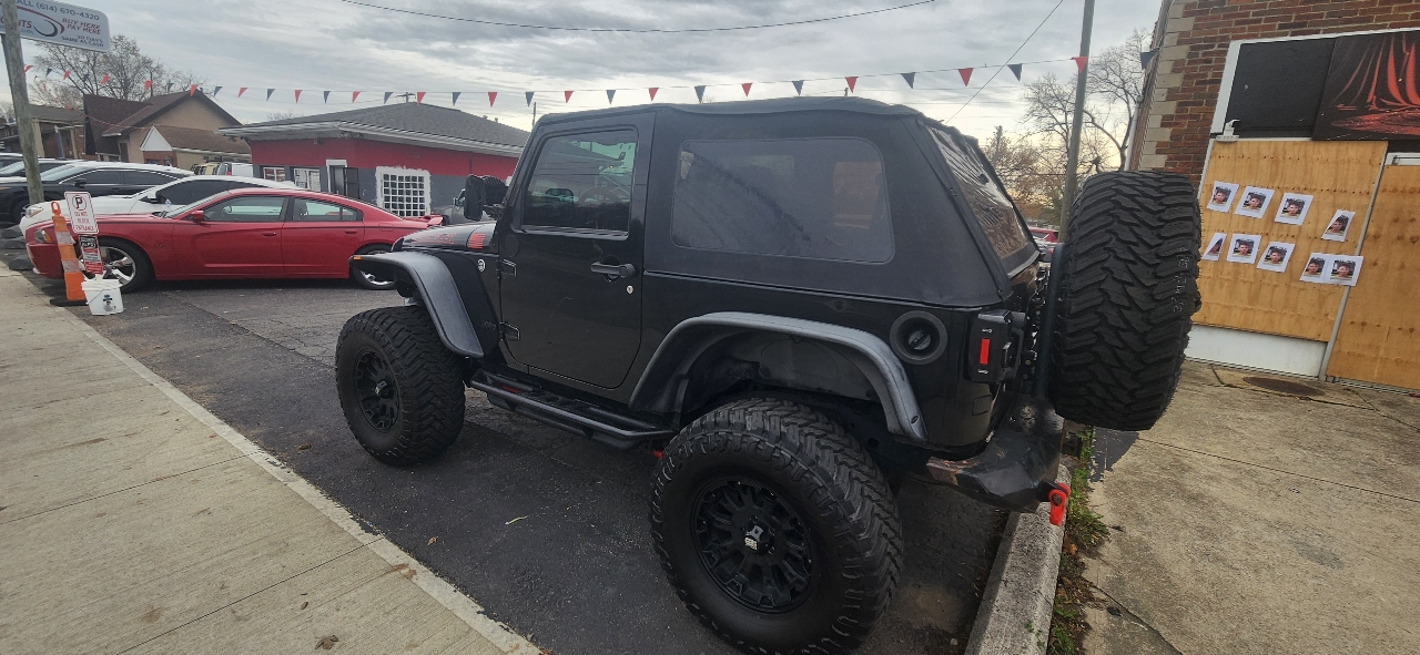 Jeep Wrangler Sport 4WD 2013