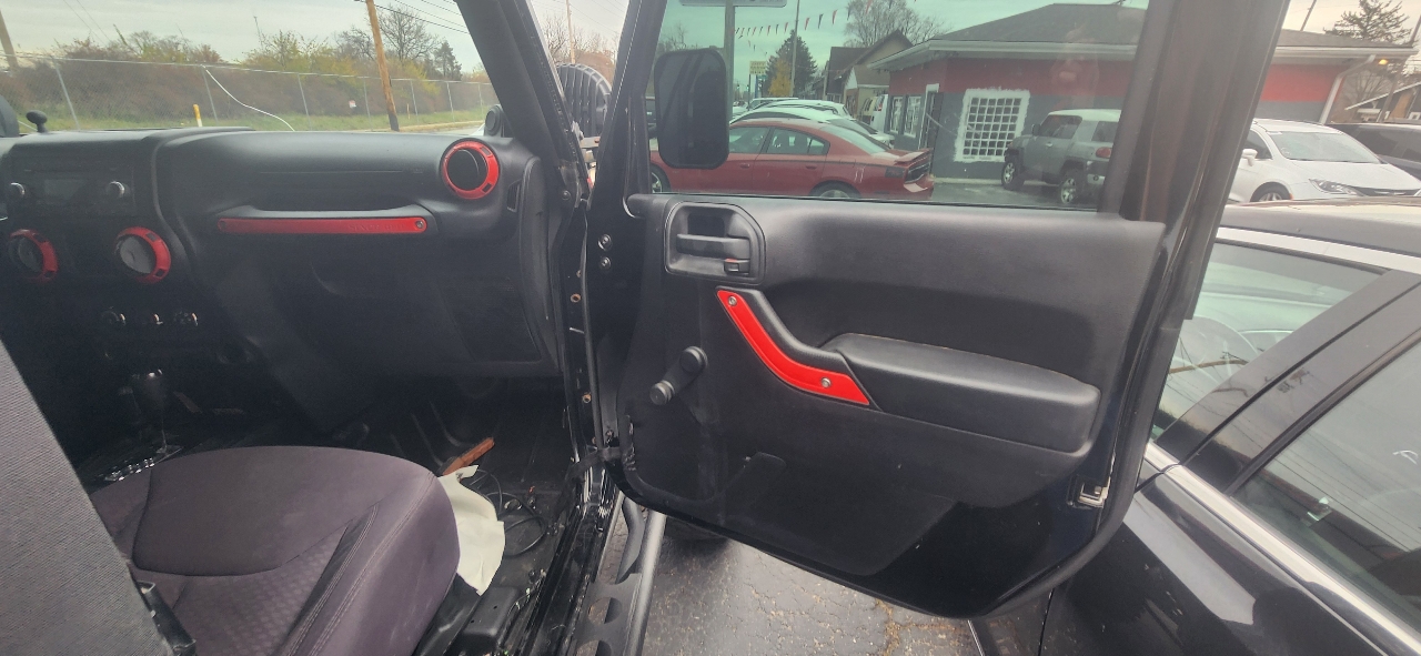 Jeep Wrangler Sport 4WD 2013