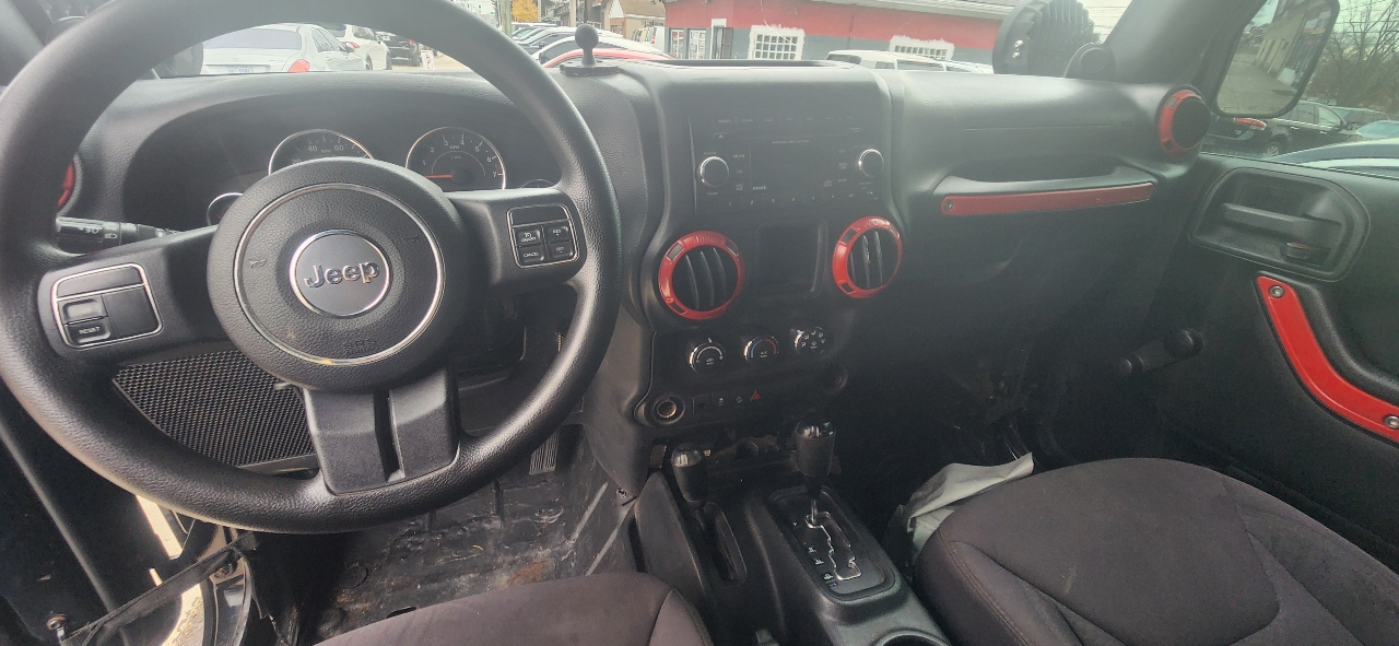 Jeep Wrangler Sport 4WD 2013