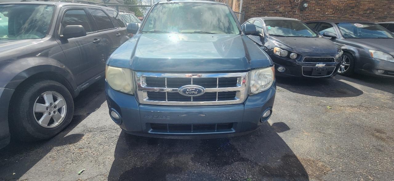 Ford Escape Limited FWD 2010