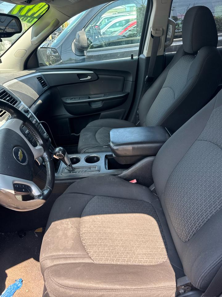 Chevrolet Traverse LT AWD 2011