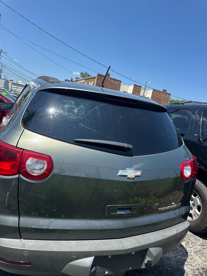 Chevrolet Traverse LT AWD 2011