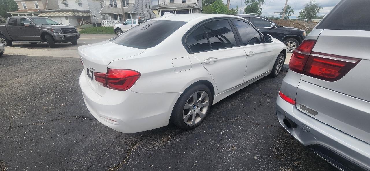 BMW 3-Series 320i Sedan 2016
