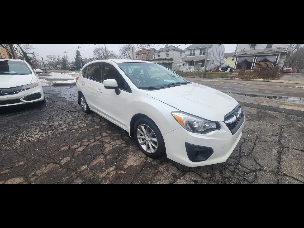 Subaru Impreza 2.0i Premium 5-Door w/All Weather Package 2014