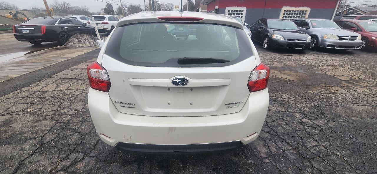 Subaru Impreza 2.0i Premium 5-Door w/All Weather Package 2014