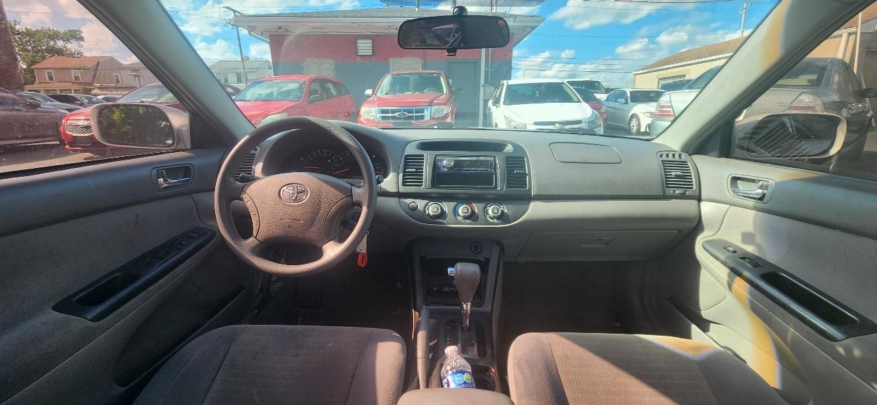 Toyota Camry Standard 2005