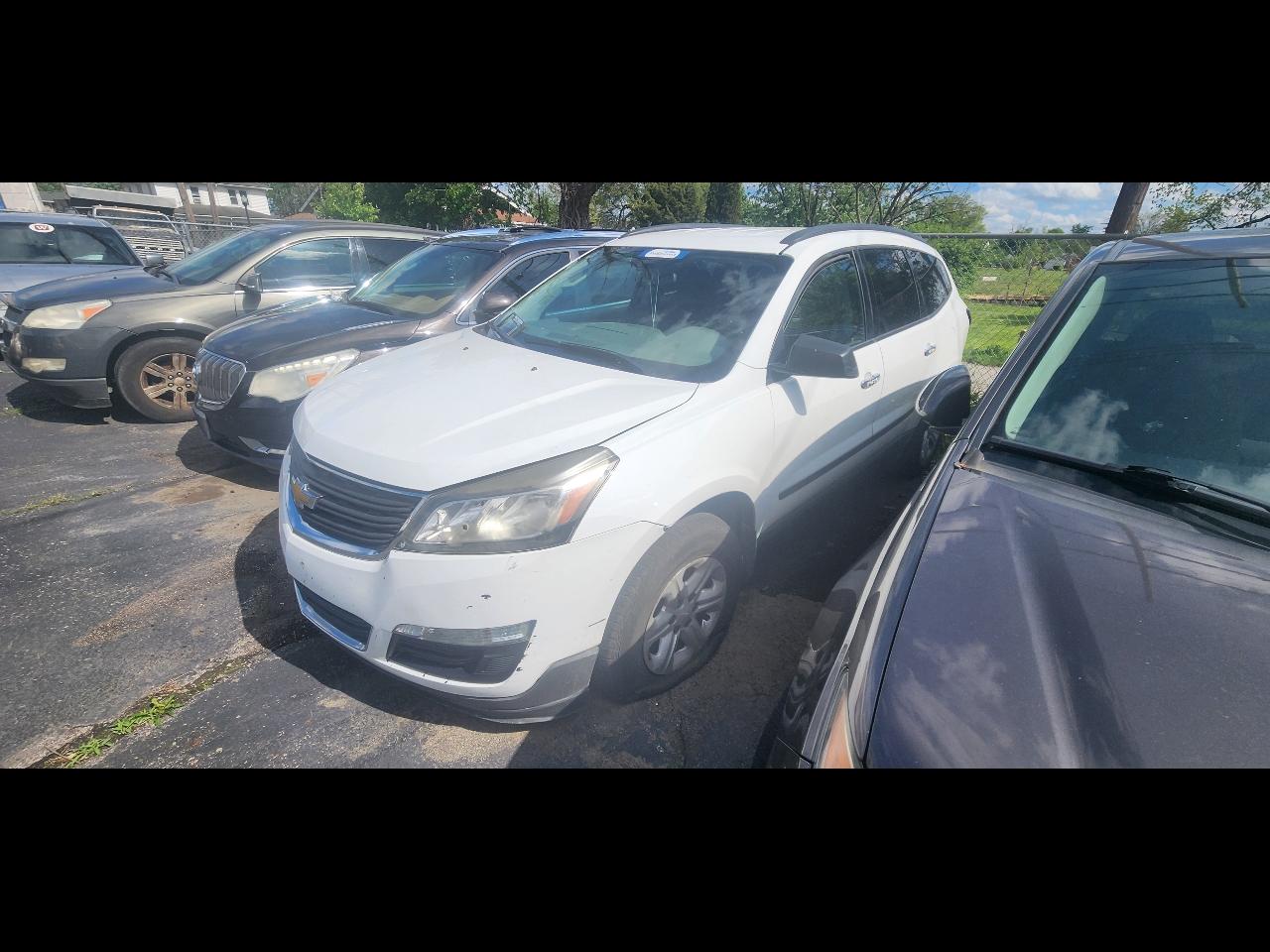 Chevrolet Traverse LS FWD w/PDC 2017