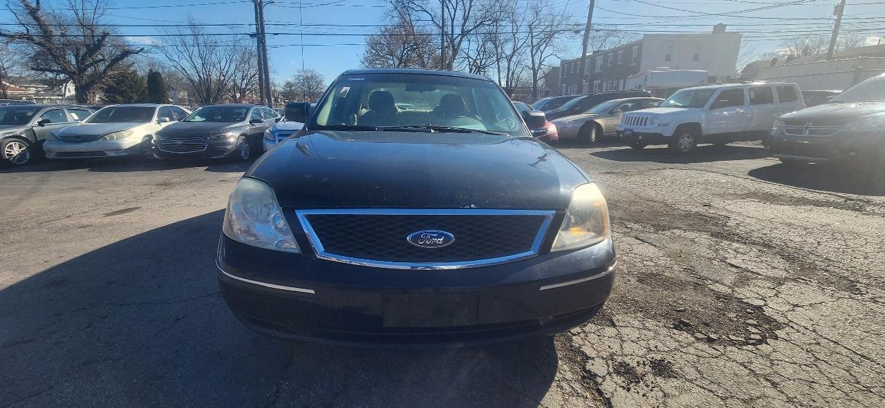 Ford Five Hundred SE 2006
