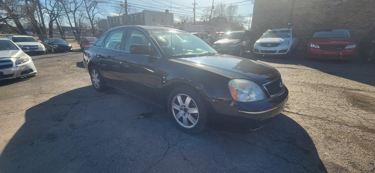 Ford Five Hundred SE 2006