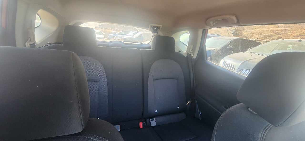 Nissan Rogue S 2WD 2011