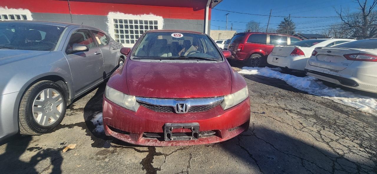 Honda Civic LX Sedan 5-Speed AT 2010