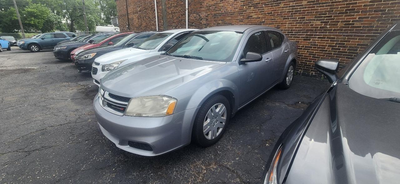Dodge Avenger Base 2013