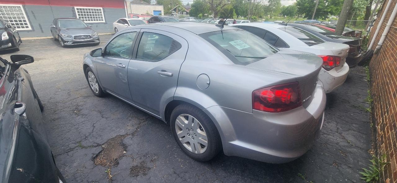 Dodge Avenger Base 2013
