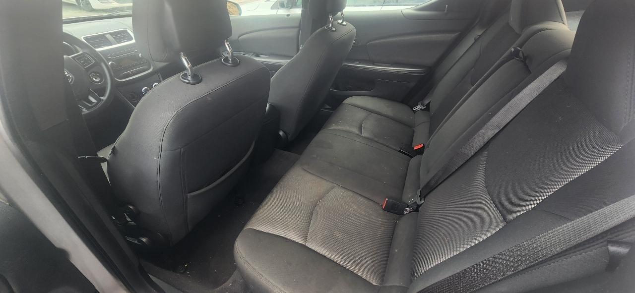 Dodge Avenger Base 2013