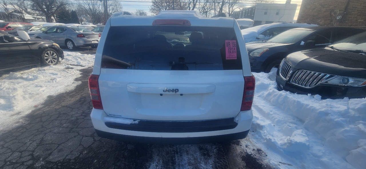 Jeep Patriot Sport 2WD 2014