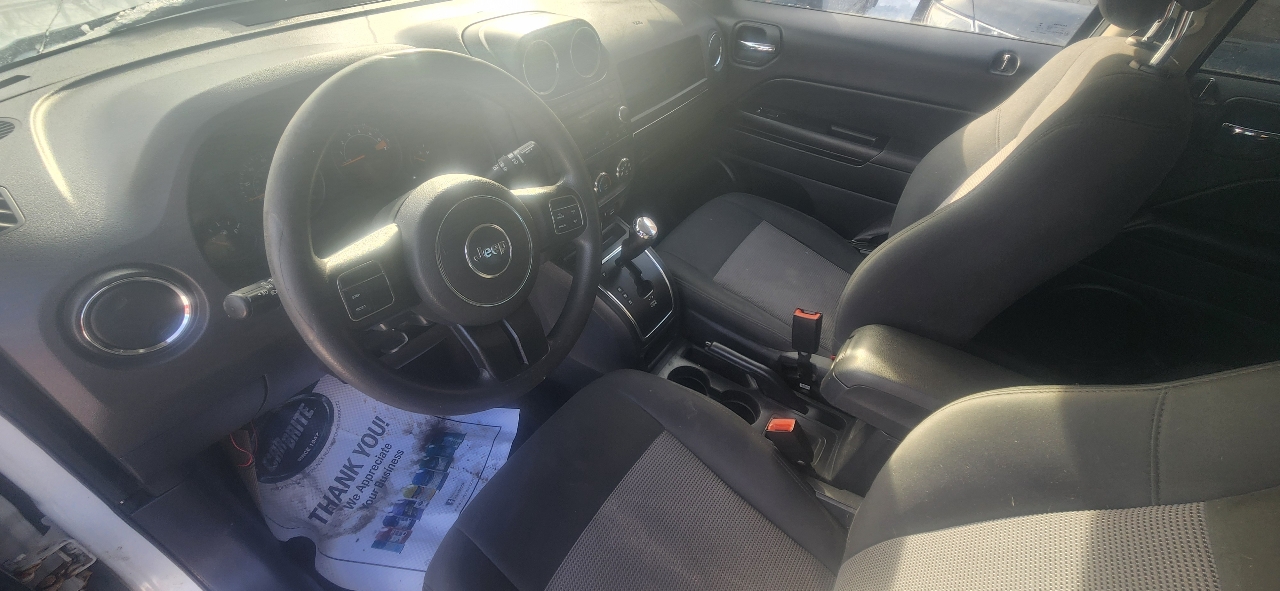 Jeep Patriot Sport 2WD 2014