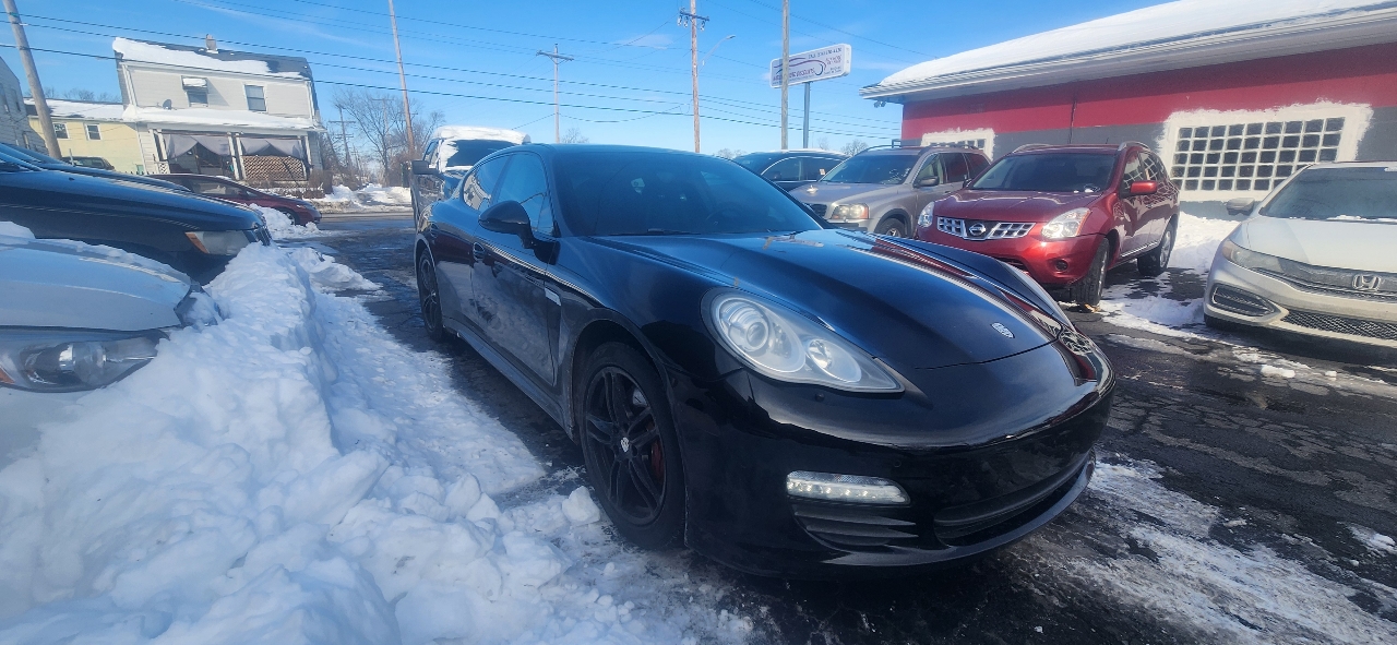 Porsche Panamera S 2012