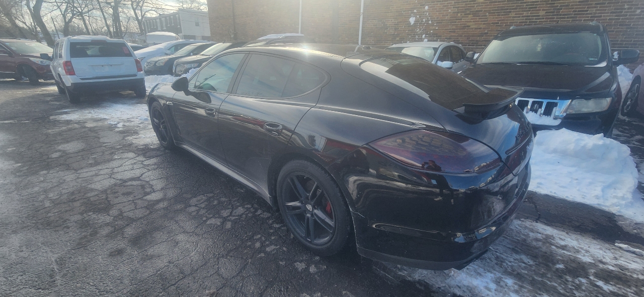 Porsche Panamera S 2012