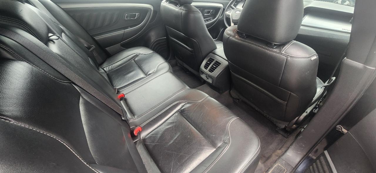 Ford Taurus SEL AWD 2017