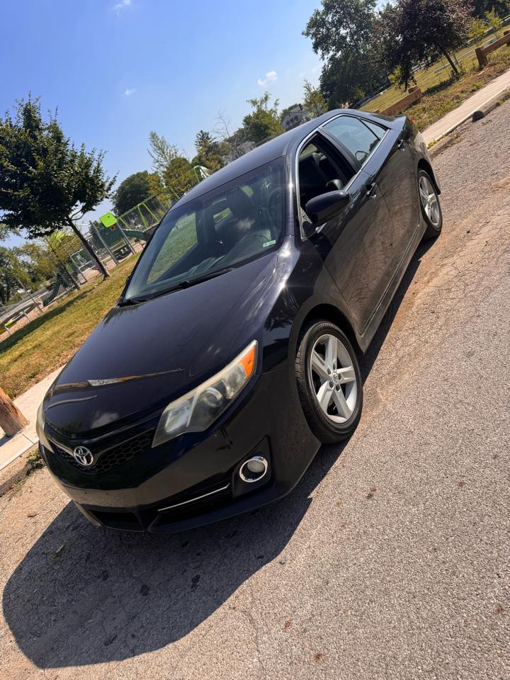 Toyota Camry L 2012